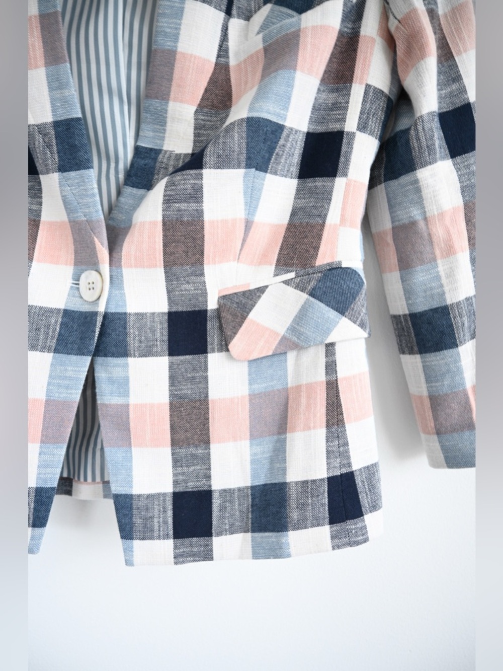 Veronica Beard Schoolboy Dickey Plaid Blazer, Size 4, Great Condition - Picture 6 of 10
